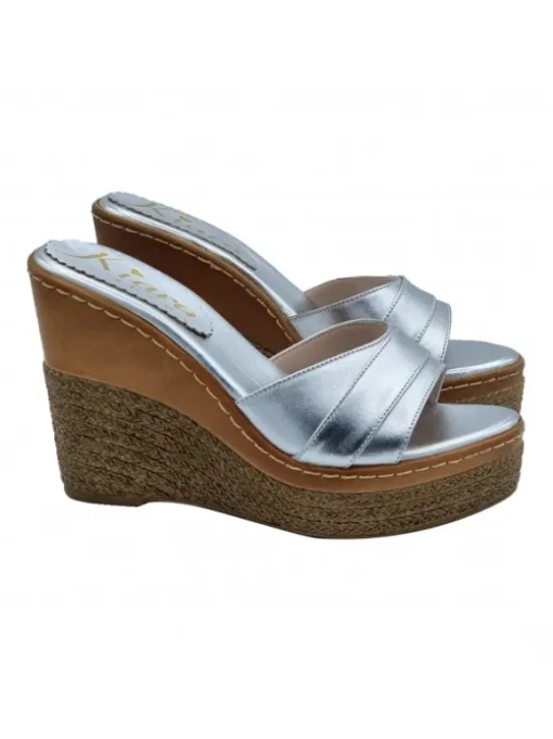 ZEPPE ARGENTO IN PELLE CON...