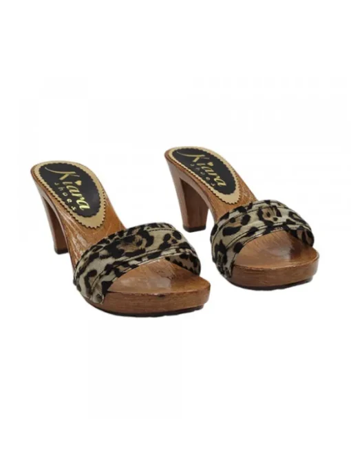 ZOCCOLI COMODI LEOPARDATI...