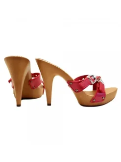 ZOCCOLI CON FASCE ROSSE E...