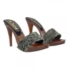 ZOCCOLI CON FASCIA IN TWEED...