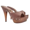 ZOCCOLI IN PELLE MARRONE...