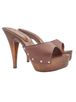 ZOCCOLI IN PELLE MARRONE...