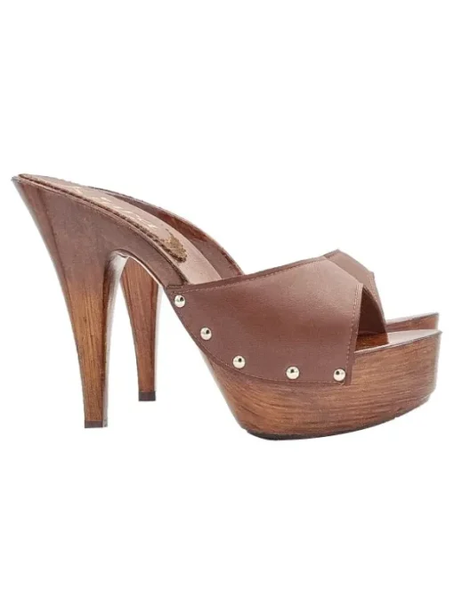 ZOCCOLI IN PELLE MARRONE...