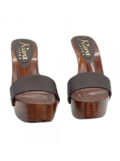 ZOCCOLI IN PELLE MARRONE
