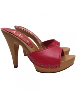 ZOCCOLI IN PELLE ROSSO CON...