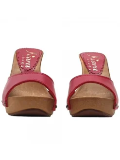 ZOCCOLI IN PELLE ROSSO CON...