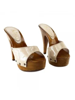 ZOCCOLI IN VERNICE BEIGE...