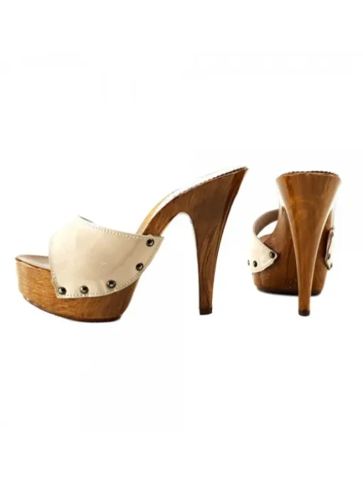 ZOCCOLI IN VERNICE BEIGE...