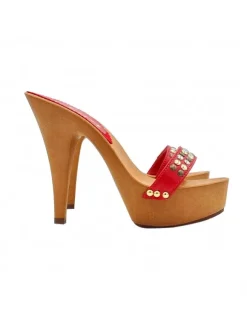 ZOCCOLI ROSSO CON BORCHIE...
