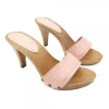 ZOCCOLO CON FASCIA IN PELLE...