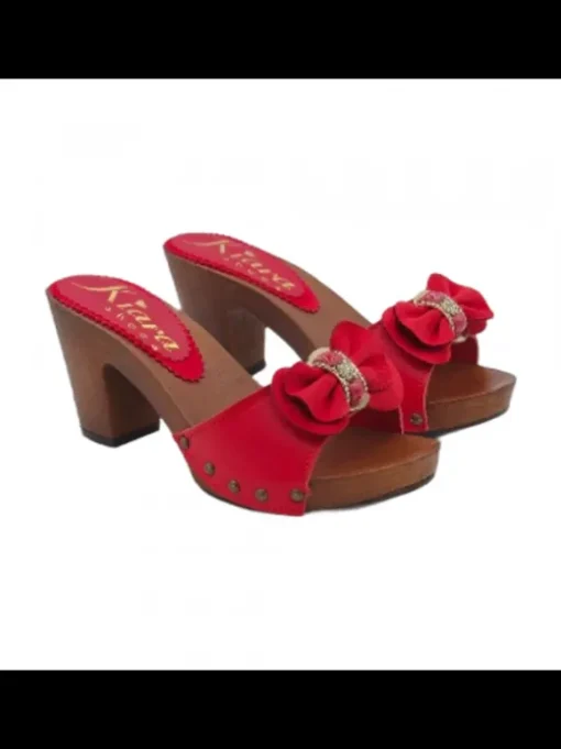 ZOCCOLO CON FASCIA IN PELLE