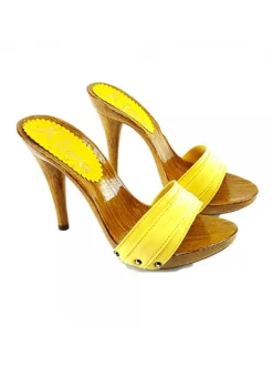 ZOCCOLO GIALLO TACCO 12