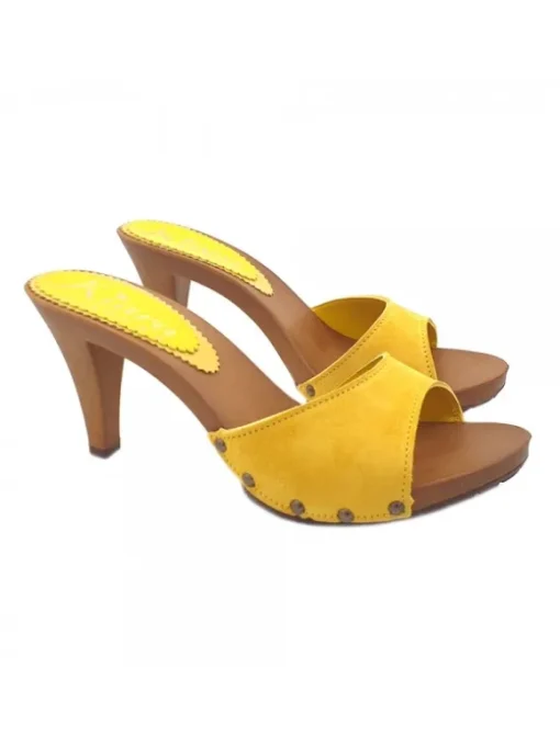 ZOCCOLO IN CAMOSCIO GIALLO...