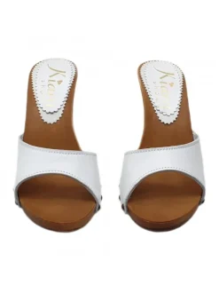 ZOCCOLO IN PELLE BIANCA...
