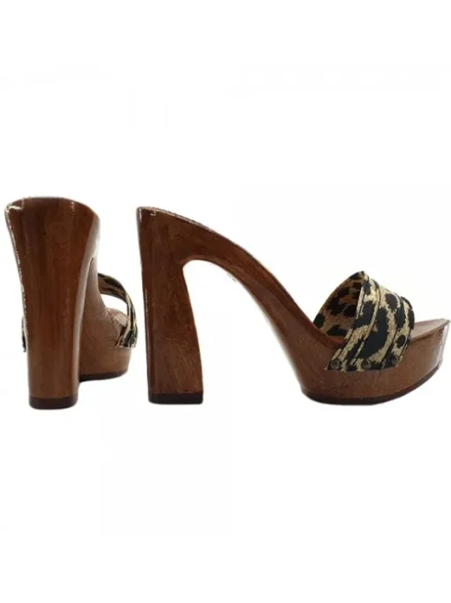 ZOCCOLO LEOPARDATO CON...